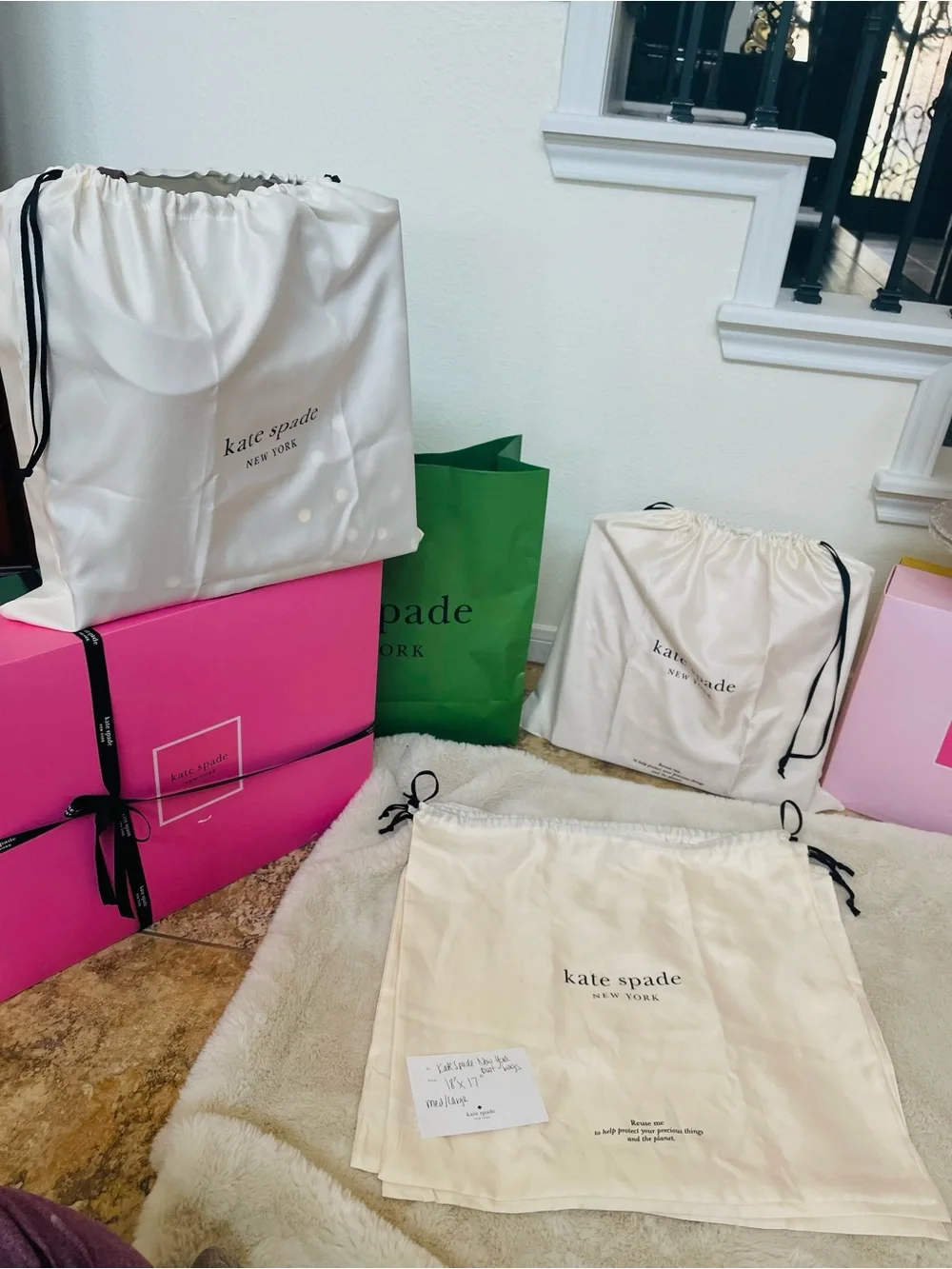 Kate Spade New York Cream Dust Bag for Medium/Large Handbags ♠️